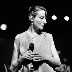 Sarah Buechi 的头像