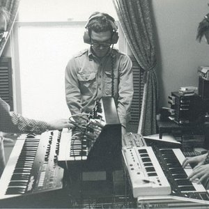 SHORT-TERM MEMORY 的头像