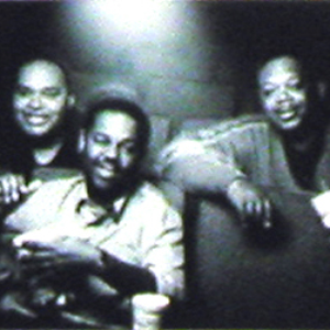 Earl Klugh Trio photo provided by Last.fm