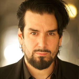 Aurelio Voltaire