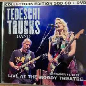 Live At The Moody Theatre - December 14, 2015