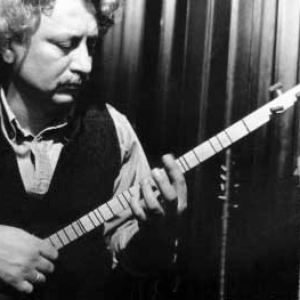 Erkan Oğur photo provided by Last.fm