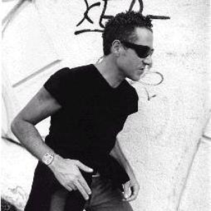 X Tracks photo provided by Last.fm