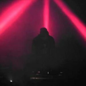 SUICIDEWΛVЕ x Mugl 的头像