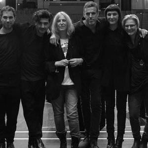 “Patti Smith & Soundwalk Collective”的封面
