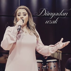 Dünyadan uzak (Live)