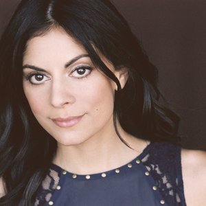 Ursula Taherian 的头像