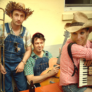 The Watzloves photo provided by Last.fm