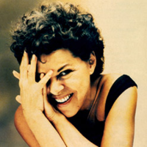 Miúcha photo provided by Last.fm