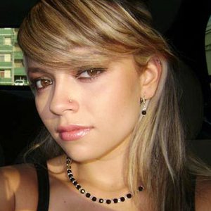 Maria Fernanda 的头像