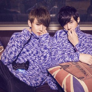 Avatar for 赵泳鑫 & 檀健次