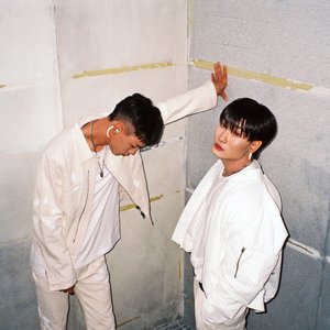 MODEL MOB 的头像