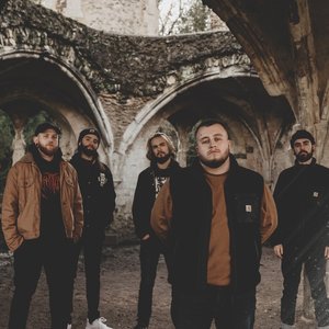 Bound in Fear 的头像