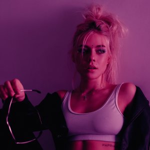 Tanya Tekis, FAVLAV 的头像