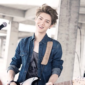 Image for '鹿晗 (Luhan)'