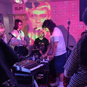 Analog Monsters 的头像