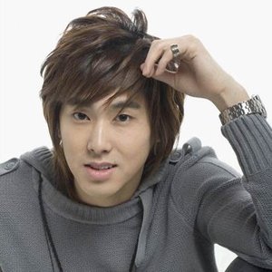 Jung Yunho için avatar