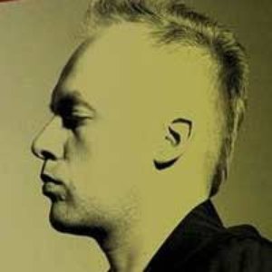 Janek Benedek 的头像