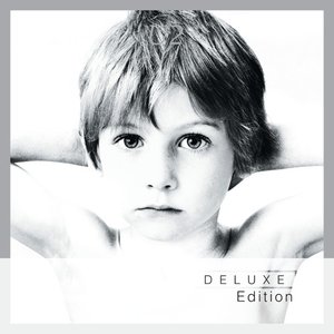 “Boy (Deluxe Edition)”的封面