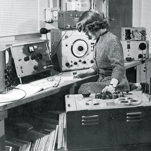 Daphne Oram photo provided by Last.fm