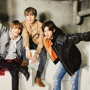 中間淳太, 藤井流星, 小瀧望 的头像