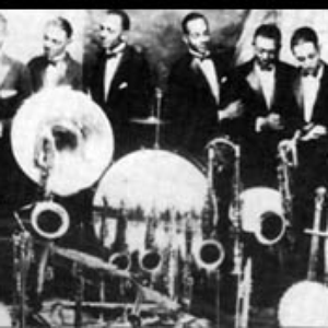 Ross De Luxe Syncopaters photo provided by Last.fm