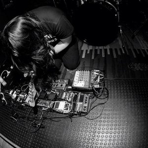 Syndrome & thisquietarmy 的头像