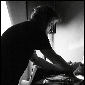 Derek Plaslaiko 的头像