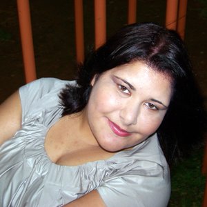 Lydia Quadros 的头像