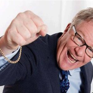 Jim Davidson 的头像