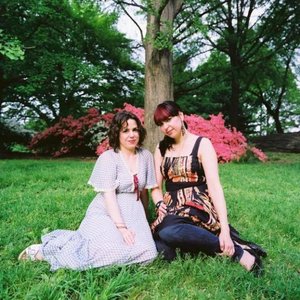 Miss Murgatroid & Petra Haden 的头像
