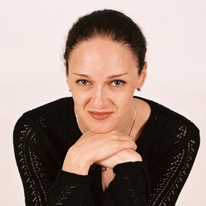 Angela Yoffe 的头像