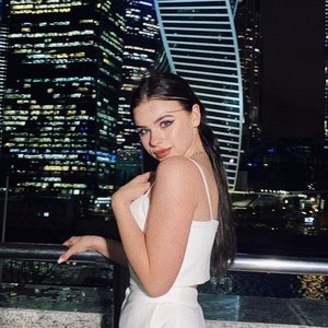 KATYA SYKES 的头像