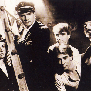 Split Enz photo provided by Last.fm