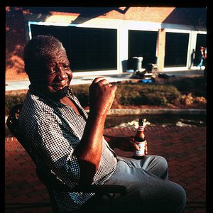 Macavine Hayes 的头像