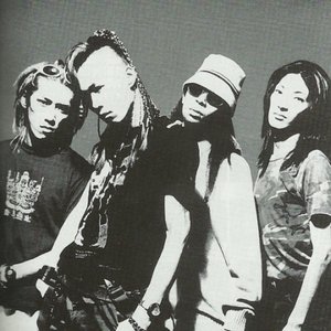 Dea's;la 的头像