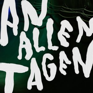 An allen Tagen