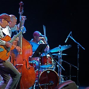 Kurt Rosenwinkel Trio 的头像