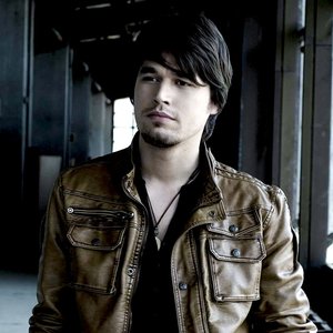 “Alban Skënderaj”的封面