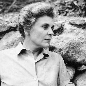 Elizabeth Bishop 的头像