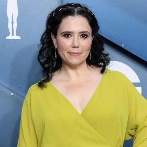 Alex Borstein 的头像