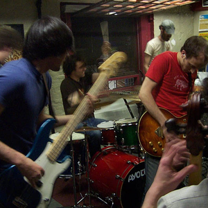 Sparrows Swarm and Sing photo provided by Last.fm