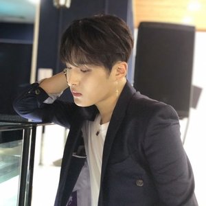 Kim Seong Ri 的头像