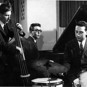 Steve Kuhn Trio photo provided by Last.fm