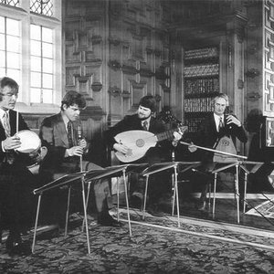 The Early Music Consort of London, David Munrow のアバター