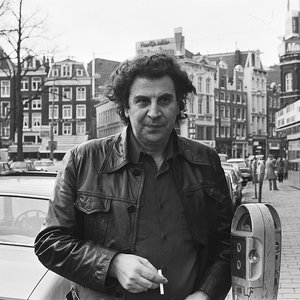 Mikis Theodorakis 的头像