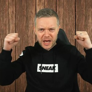 Mark Goldbridge 的头像