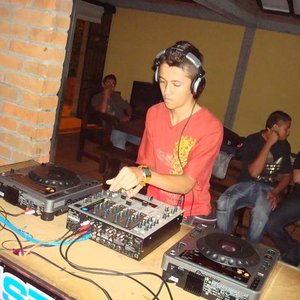 Avatar for Juan Kue