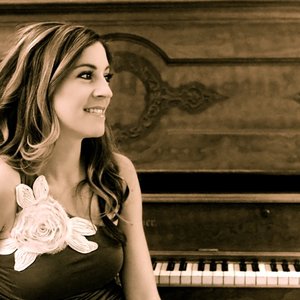 Naomi LaViolette のアバター