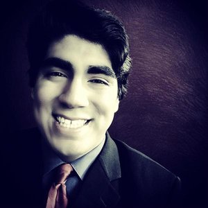 Avatar de Adrian D. Holmes